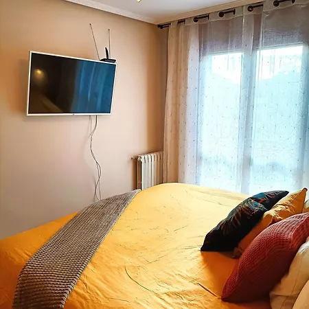 La Eria Ii, Muy Luminoso,wifi, Garaje,15 A Pie Al Centro شقة