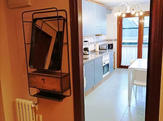 La Eria Ii, Muy Luminoso,wifi, Garaje,15 A Pie Al Centro Apartman *