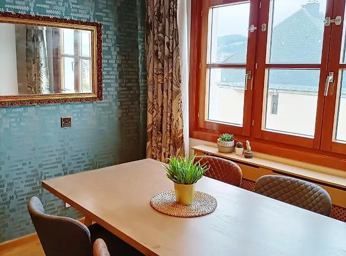 아파트 La Eria Ii, Muy Luminoso,wifi, Garaje,15 A Pie Al Centro