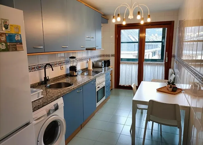 La Eria Ii, Muy Luminoso,wifi, Garaje,15 A Pie Al Centro 오비에도