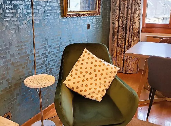 아파트 La Eria Ii, Muy Luminoso,wifi, Garaje,15 A Pie Al Centro 오비에도