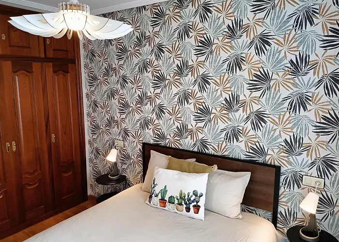 La Eria Ii, Muy Luminoso,wifi, Garaje,15 A Pie Al Centro 오비에도